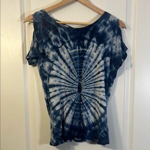 Open back blue tye dye cold shoulder tshirt size small
